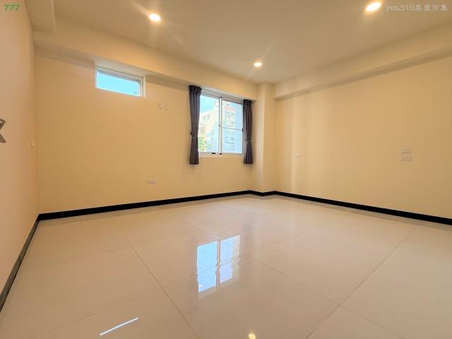 高雄新興區大樓-2