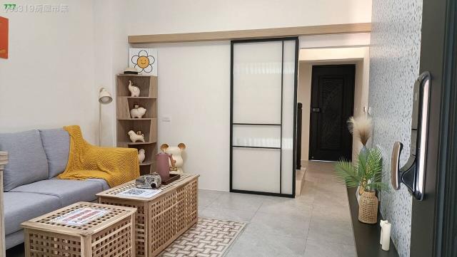 610430陽明商圈翻新車庫透天