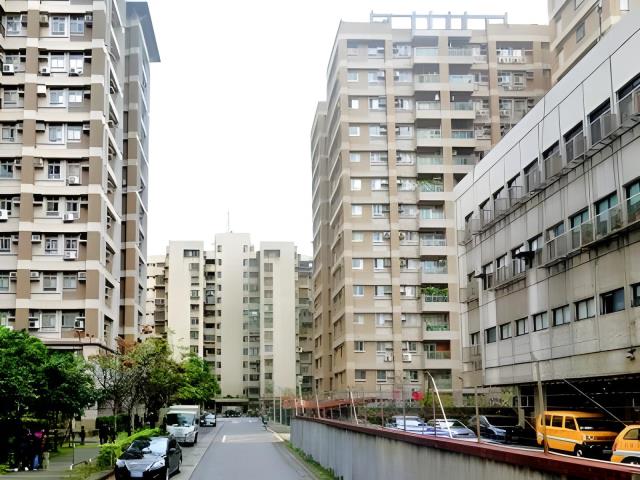 台北萬華法拍大樓-6