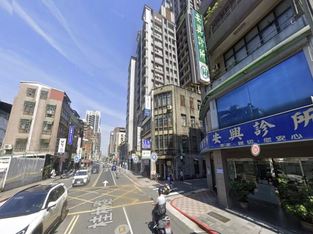 台北萬華法拍大樓-3