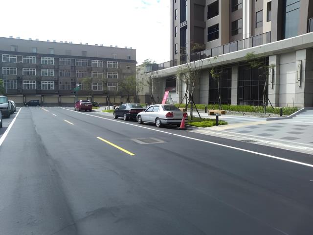 桃園八德拍賣大樓-5