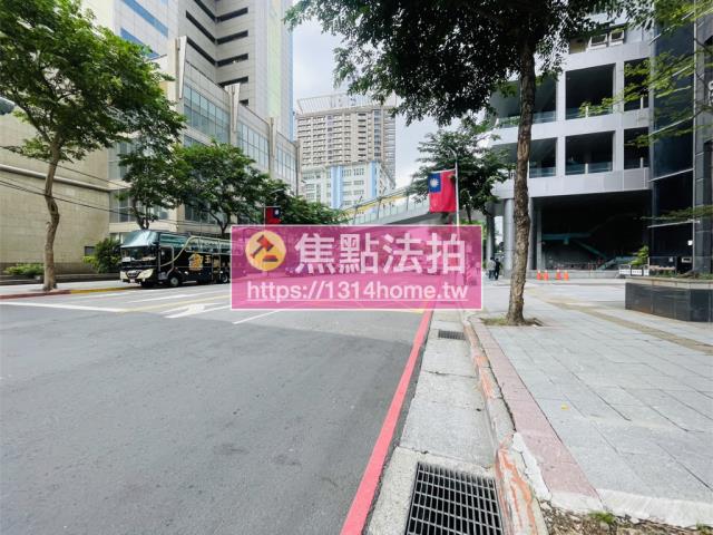 新北板橋大樓法拍-11