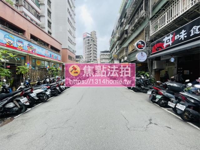 新北板橋拍賣大樓-9