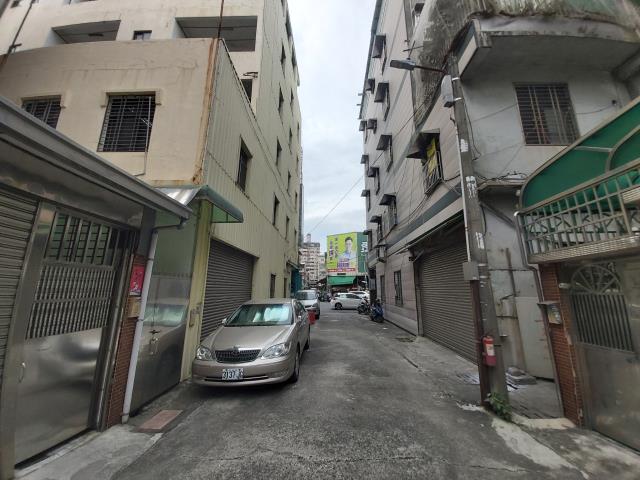 高雄三民區拍賣透天-4