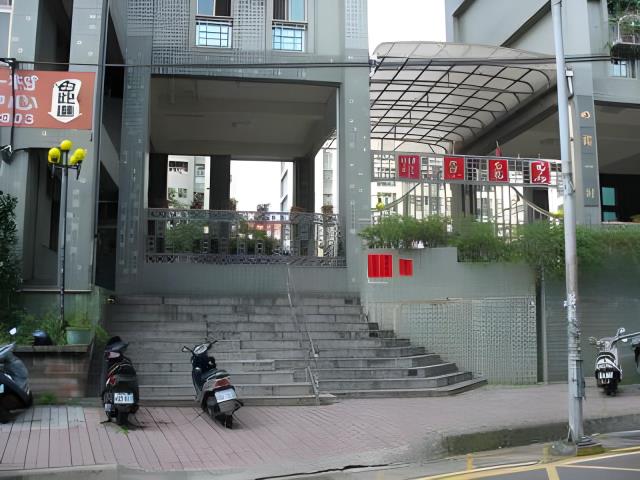 桃園法拍大樓-0