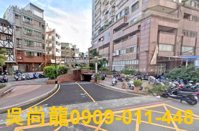 南區拍賣大樓-4