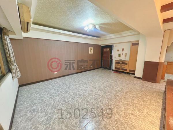 安平河邊春夢三房平面車位