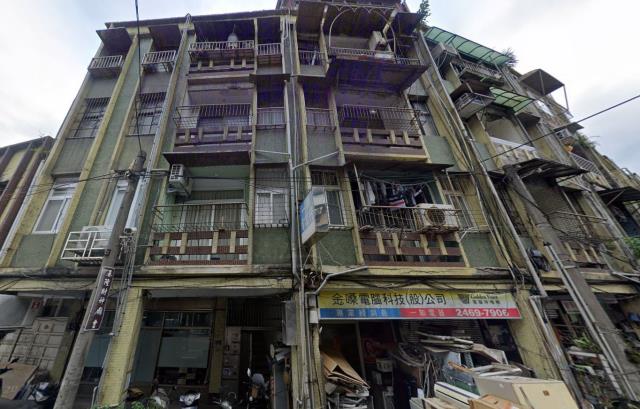 中正區法拍屋北寧路海科館雅寓優室法拍林小陽