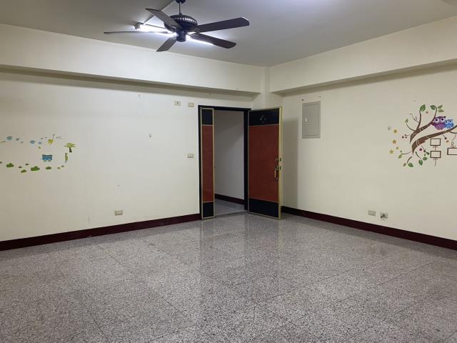 台中市東勢區東崎路華廈