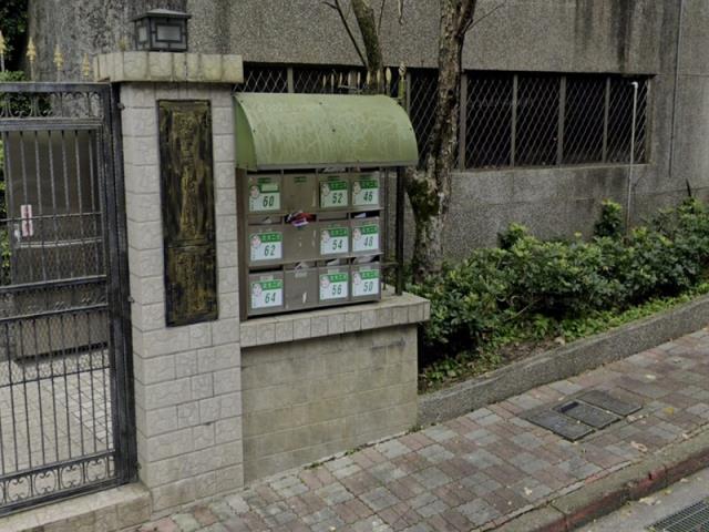 文山區拍賣透天-4