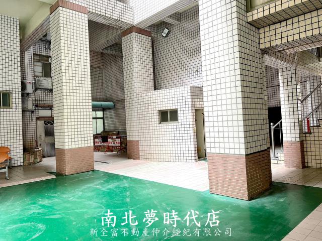 台南東區大樓-12
