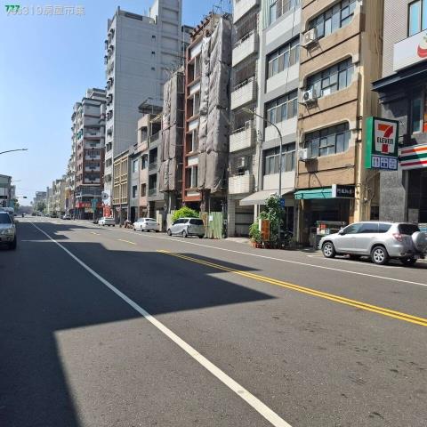 610434鹽埕駁二透天金店面