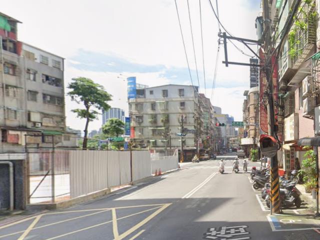 中和店面法拍-3