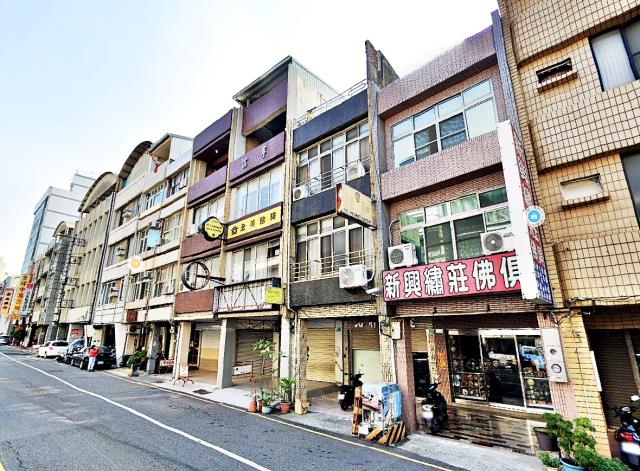 台南中西區拍賣透天-1