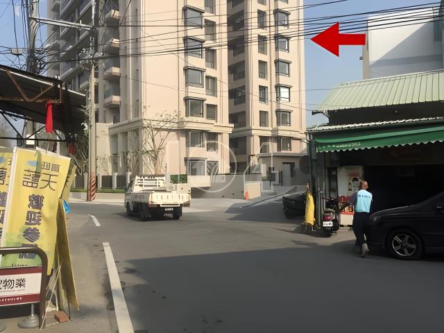 台中烏日大樓法拍-5