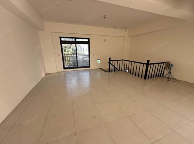 青埔全新正路邊金店面