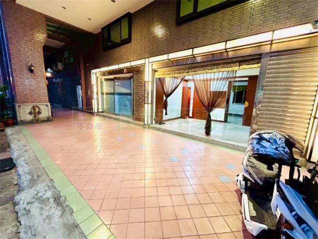 瑞豐國中大面寬雙店面樓店