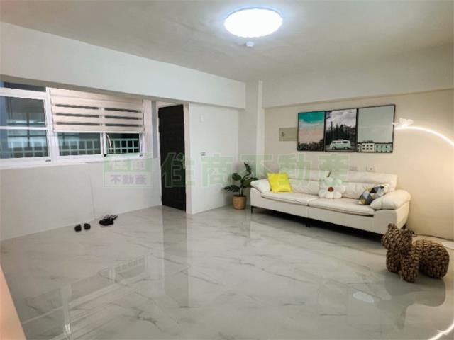 高雄車站漂亮大三房