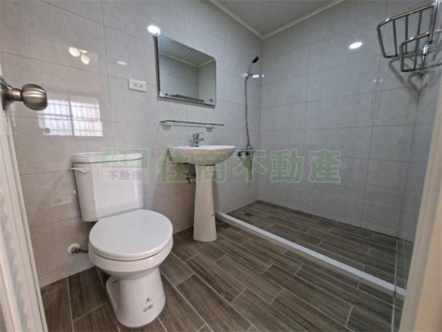 高雄三民區大樓-9