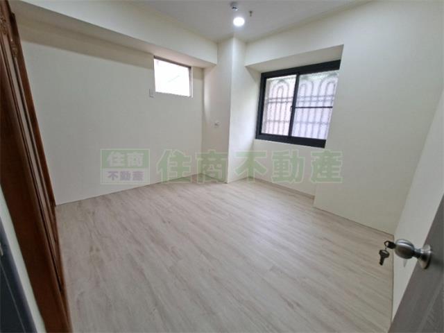 高雄三民區大樓-6