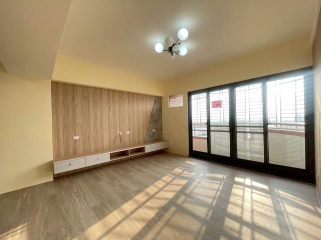 嘉義東區大樓-1