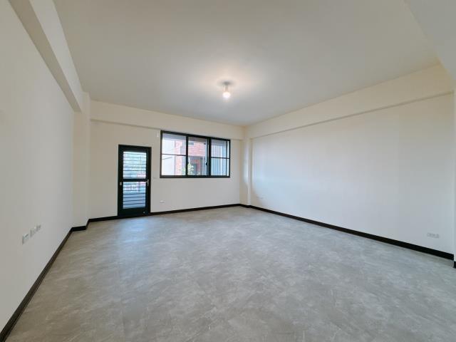 台南安定透天-4