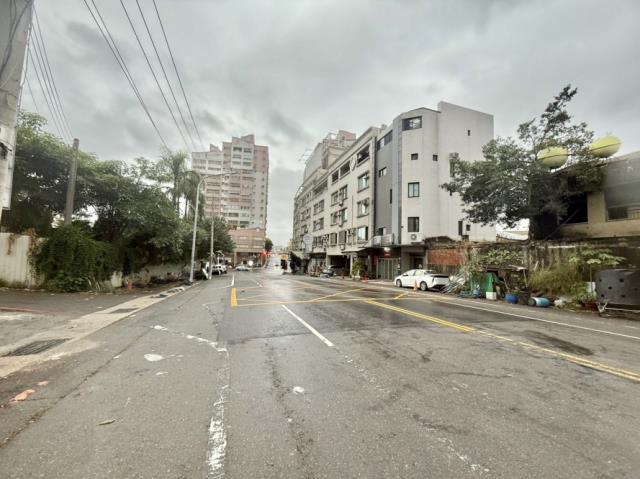 台南東區透天-10