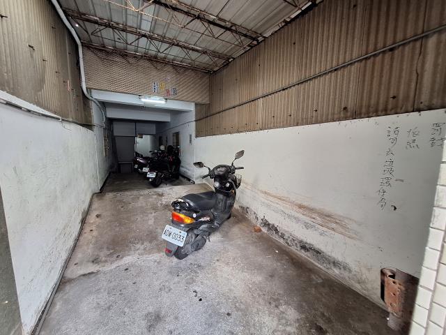 台南南區公寓-13