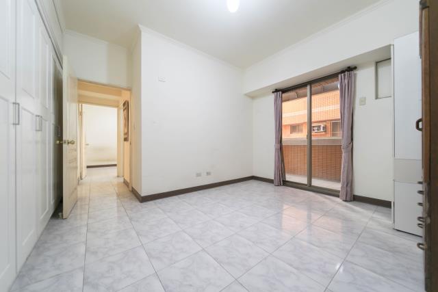 高雄三民區大樓-8