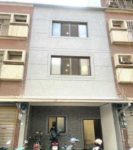 中壢A21捷運站電梯透天光明公園古華花園飯店老街溪中壢高中