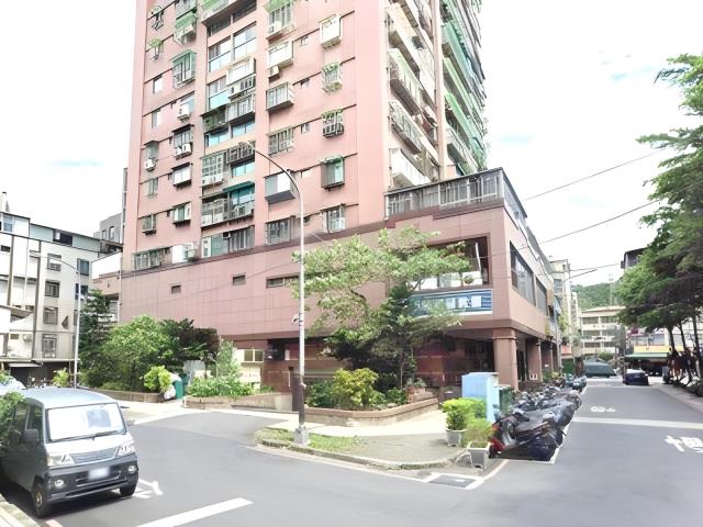 新北中和大樓法拍-5