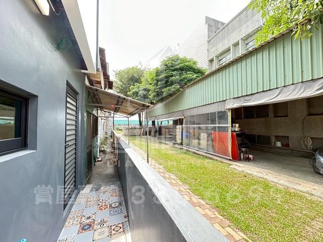 台南南區透天-13