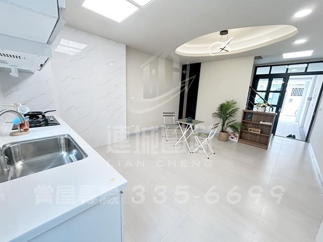 台南南區透天-0