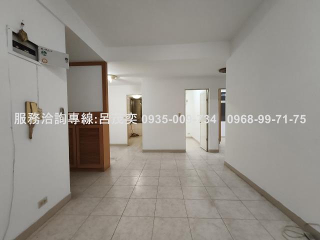 信義區核心地段忠孝東路五段成熟商圈未來性強緊鄰未來信義計畫區