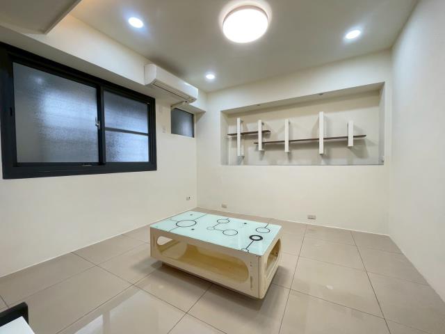 嘉義西區華廈-1