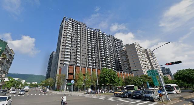 三民區法拍大樓-7