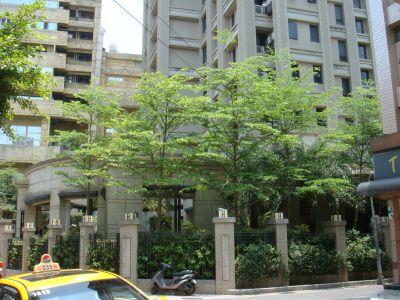 內湖法拍大樓-1