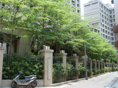 內湖法拍大樓-2