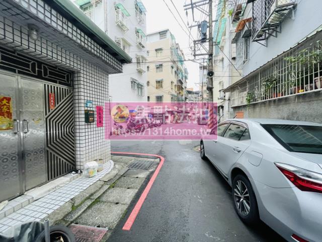 新北中和法拍公寓-5