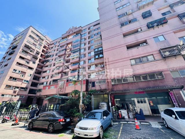 新豐法拍屋新庄子一品天下大樓法拍好丘0906901097