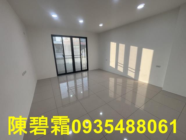 台南南區透天-12