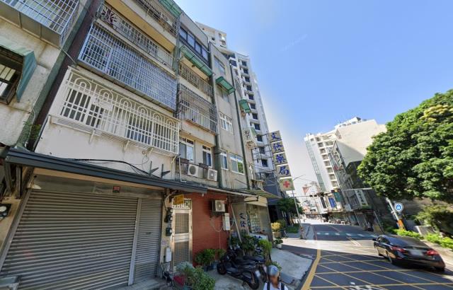 北區法拍屋北門國小雅寓新竹市中心優室法拍林小陽