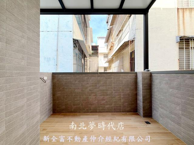 台南東區透天-13