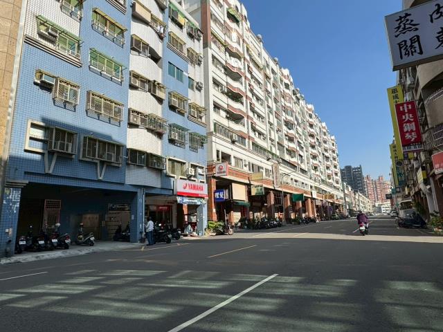 左營法拍大樓-2