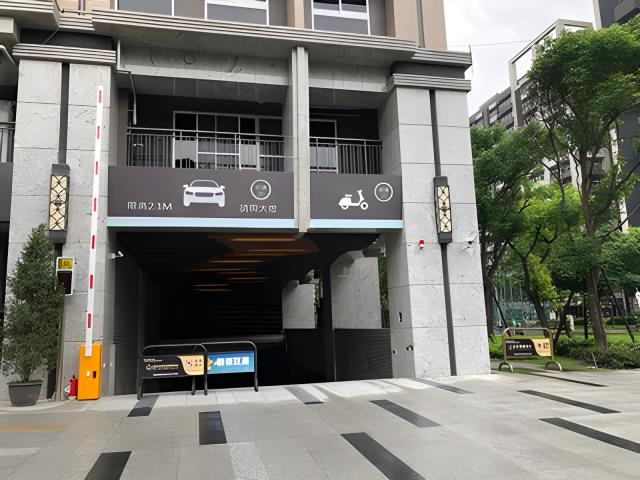 新北新莊拍賣大樓-4