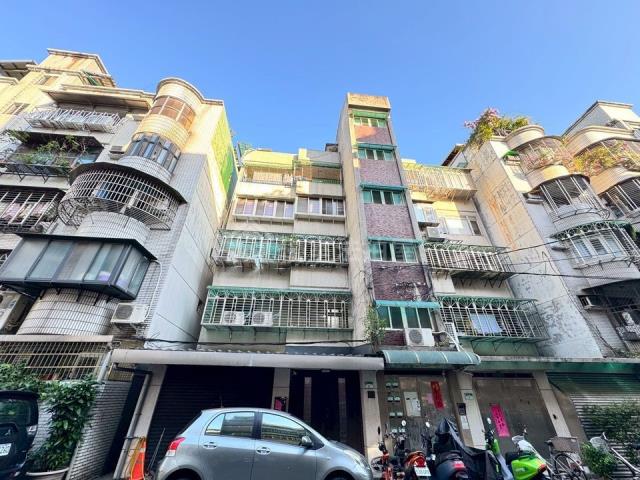 台北信義區公寓法拍-0