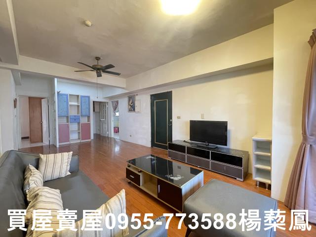 岡山買房屋岡山買大樓高醫秀泰樂購竹圍國小和平公園茵郡大樓