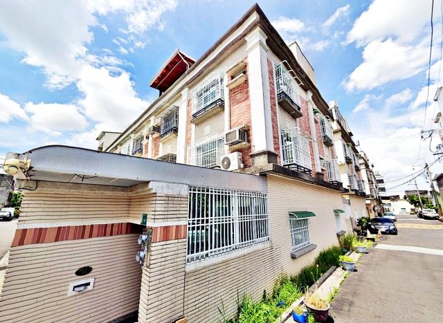 台南法拍透天-4