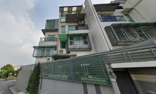 台南法拍透天-2