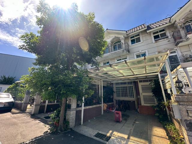 冠鼎玫瑰花園別墅平鎮宋屋冠鼎玫瑰花園別墅冠鼎玫瑰花園別墅乙工